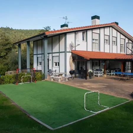 Casa Markaida Vizcaya * מונגיה